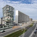 The Waves With Parking By Interhome 아파트 *