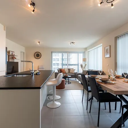 The Waves With Parking By Interhome Lägenhet