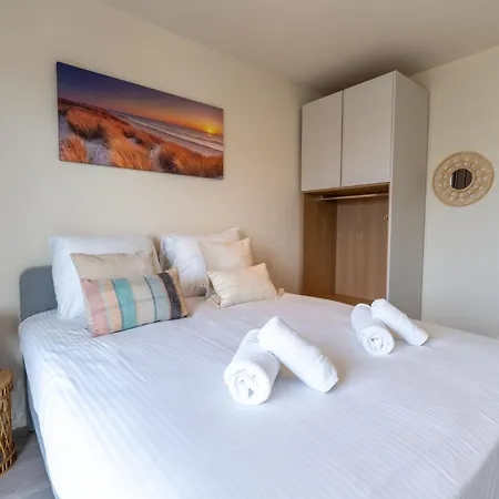 The Waves With Parking By Interhome Ostende