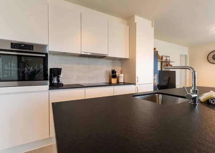 The Waves With Parking By Interhome 公寓 *